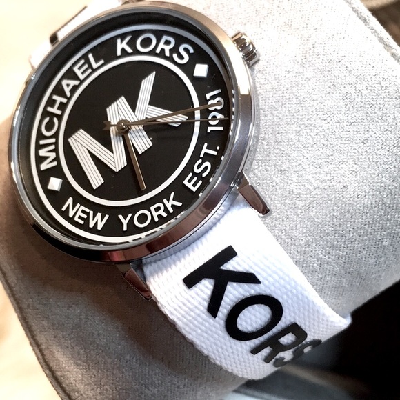 🖤MICHAEL KORS®UNISEX MK Logo Watch🖤 - Picture 4 of 11